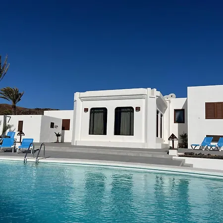 Blanca Nudist Exclusive Apartamento *